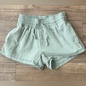2 ITEMS….Abercrombie Kids Girls Linen Blend Pull On Shorts and Button Top